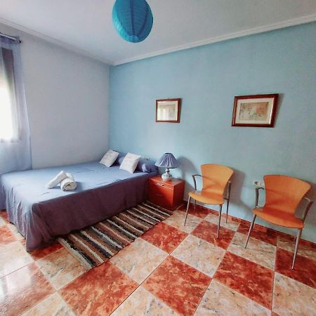 Mavis Habitaciones Валенсия Екстериор снимка